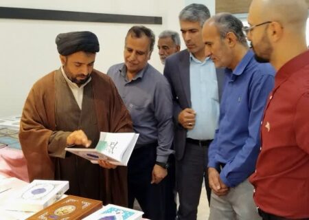 ۶ هزار بن کتاب در بندر دیر توزیع شد