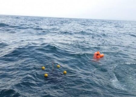 جستجو برای یافتن فرد مفقودشده در حادثه قایق پارویی در آب‌های «مل‌گنزه» ادامه دارد