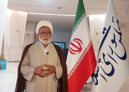 دکتر موسی احمدی: نیروی انسانی سرمایه ملی است؛ ساماندهی کارکنان نفتی، اولویت مجلس