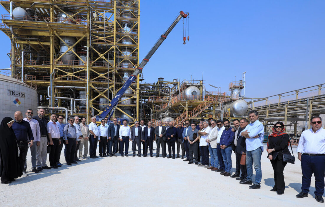 نشست «هماندیشی رسانه و صنعت» در هنگام؛ وقتی دود و دمش برای جنوب است و دعوتها برای پایتخت