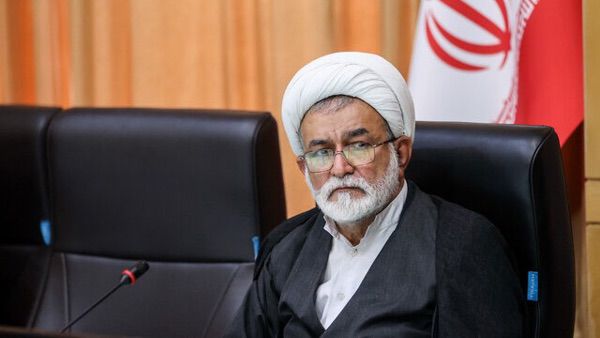 نماینده جنوب استان بوشهر: آمریکا باید هزینه مسئولیت‌پذیری در تجاوز اخیر به ایران را بپردازد