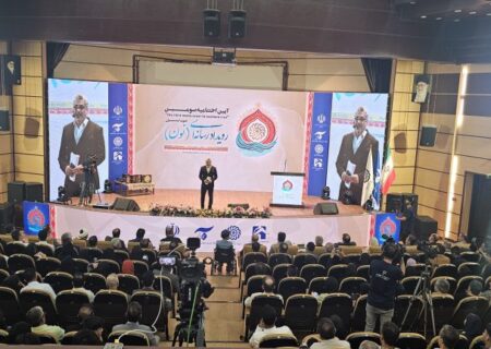 اختتامیه سومین رویداد رسانه‌ای «نون»؛ درخشش قلم‌های جنوب در ساحل اندیشه و دریا