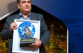 نشان عالی و ۹ جایزه برتر رویداد پتروفن ۱۴۰۴ بر سینه ی شرکت پتروشیمی نوری