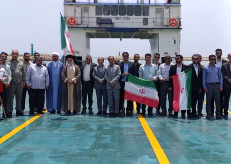 یاد شهدای دریانورد در آبهای خلیج فارس گرامی داشته شد / فرماندار دیّر: خلیج فارس نماد غیرت ایرانی است