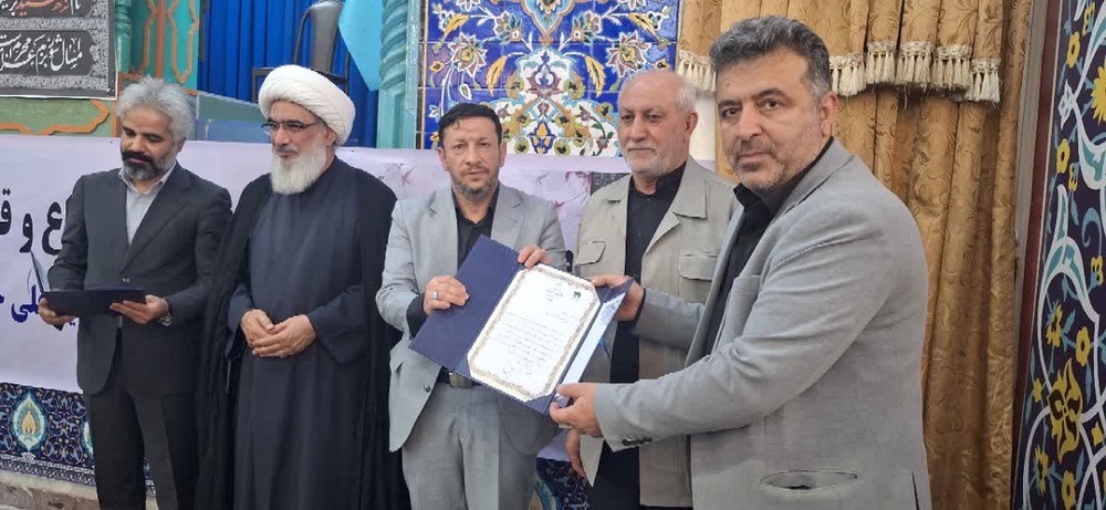 تقدیر رئیس کل دادگستری استان بوشهر از معاون مالی و پشتیبانی عمرانی دادگستری استان